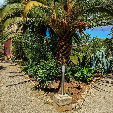 Landsted Rural Predio Son Serra *